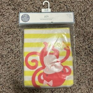 Baby gap long-sleeved pj’s brand new